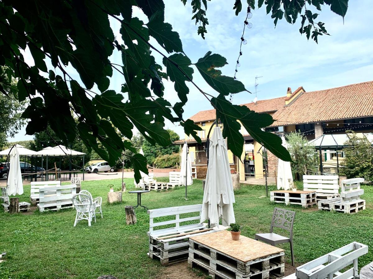 Хостел Cascina Bellaria Милан Экстерьер фото