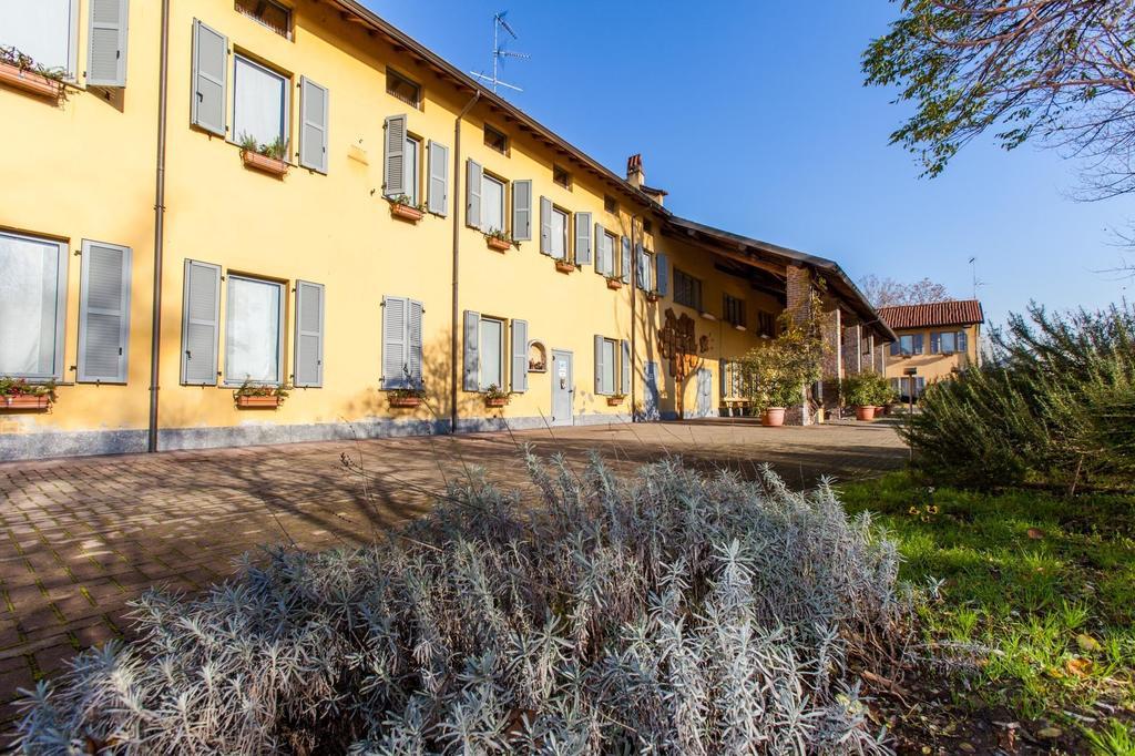 Хостел Cascina Bellaria Милан Экстерьер фото