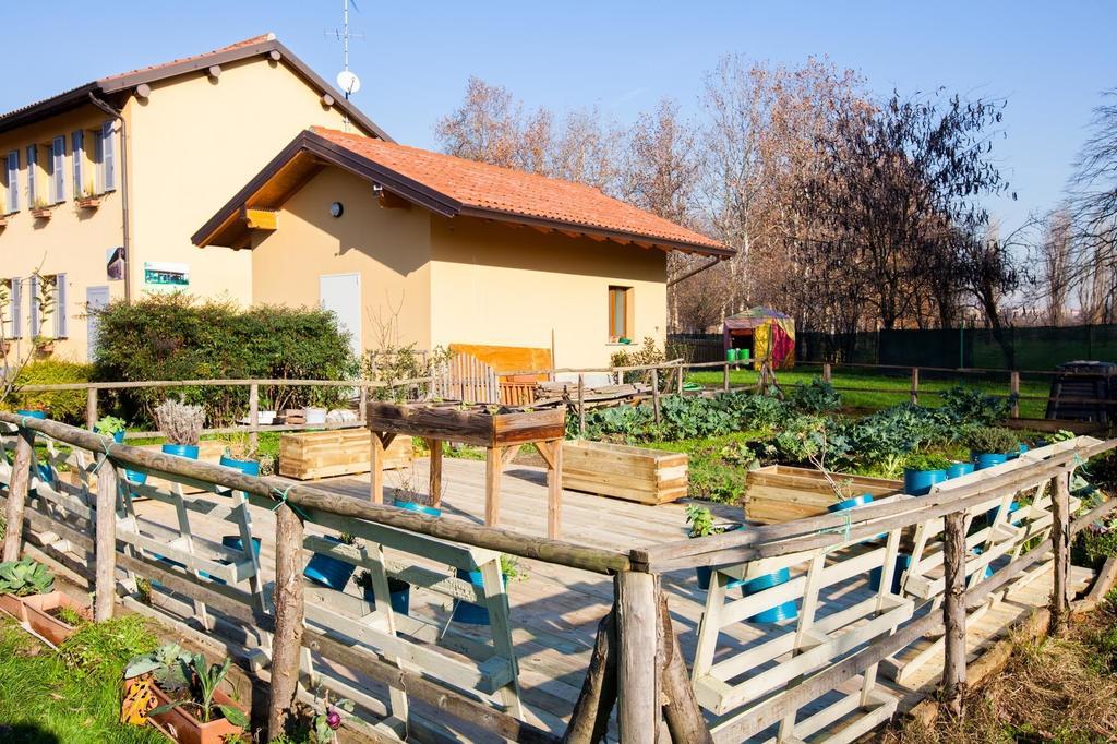 Хостел Cascina Bellaria Милан Экстерьер фото